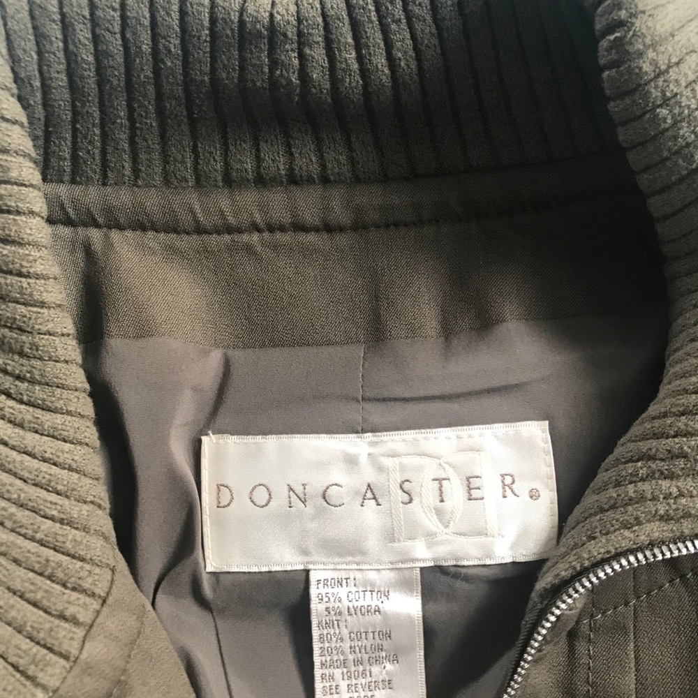 Jacket - Picture 3 of 7